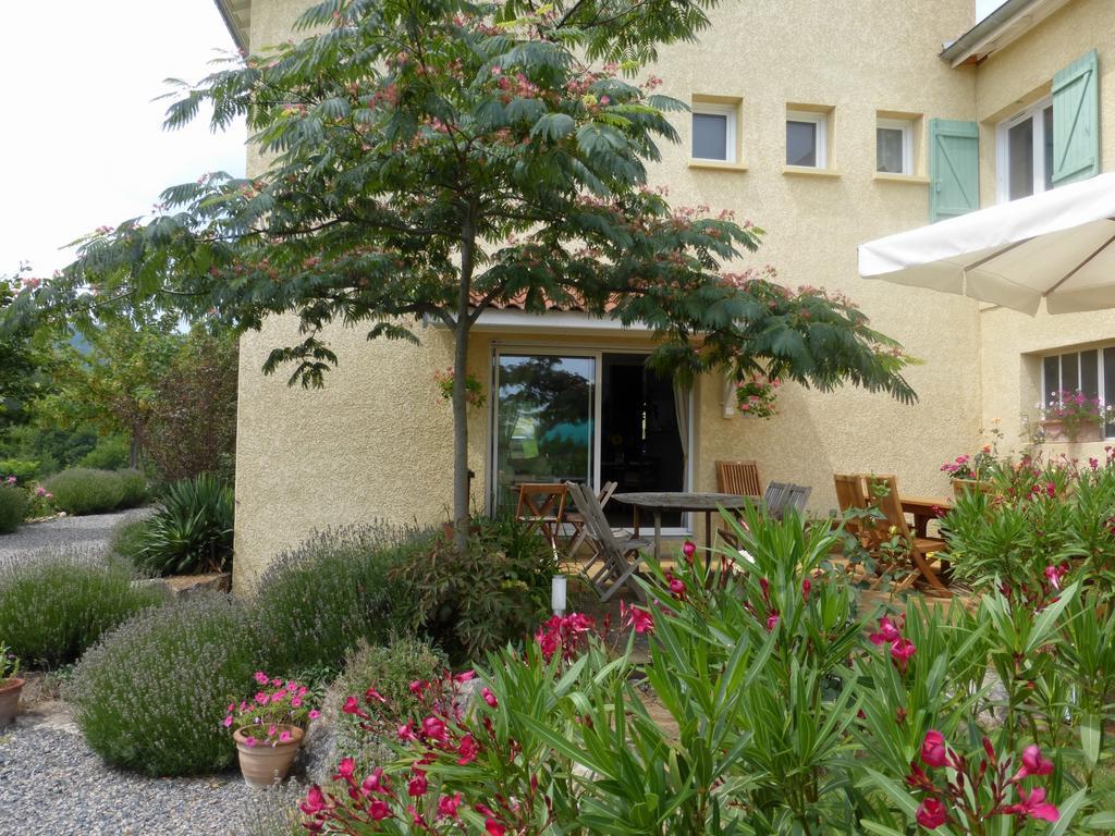Bed and Breakfast La Bergerie Pollionnay Exterior foto